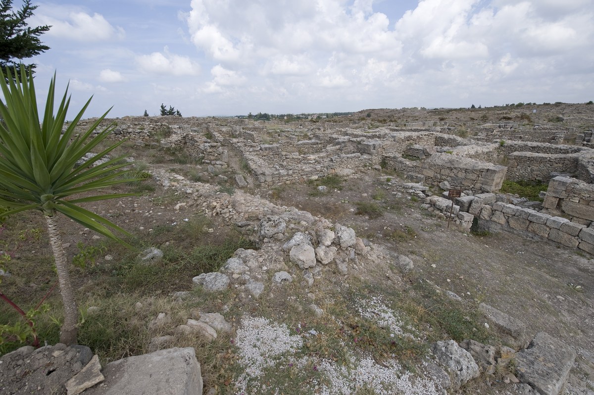 Ugarit arkeolojik alanının Ras Şamra höyüğündeki genel görünümü